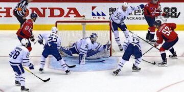 Maple Leafs vs Predators: 5-2 Thrilling NHL Showdown Ends with Nashville’s Victory