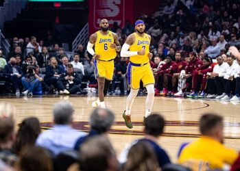 NBA All-Star Game 2025 highlights featuring thrilling dunks and dramatic plays